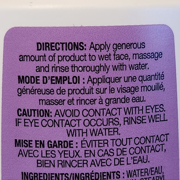 OLAY AGE DEFYING FACE CLEANSER - Picture 3 of 6